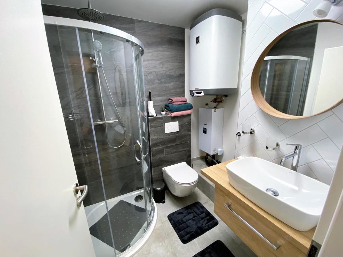 Miky Apartman Klinovec View Loučná pod Klínovcem Dış mekan fotoğraf